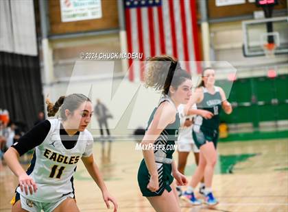 Thumbnail 3 in Barrington vs. Chariho (RIIL Elite 8) photogallery.