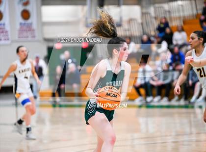 Thumbnail 3 in Barrington vs. Chariho (RIIL Elite 8) photogallery.