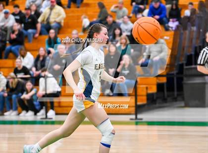 Thumbnail 1 in Barrington vs. Chariho (RIIL Elite 8) photogallery.