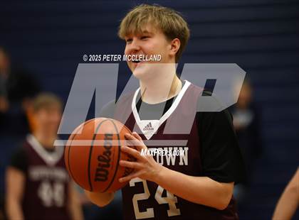 Thumbnail 3 in Exeter vs Goffstown (NHIAA Division I First Round) photogallery.