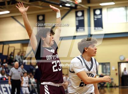 Thumbnail 2 in Exeter vs Goffstown (NHIAA Division I First Round) photogallery.