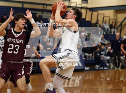 Thumbnail 3 in Exeter vs Goffstown (NHIAA Division I First Round) photogallery.