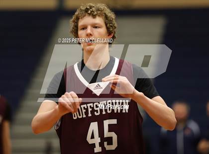 Thumbnail 3 in Exeter vs Goffstown (NHIAA Division I First Round) photogallery.