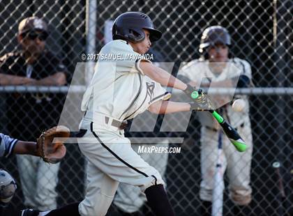 Thumbnail 2 in Kennedy vs Marshall photogallery.