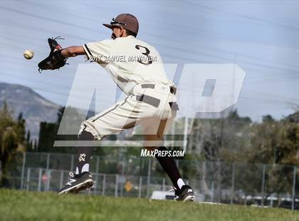 Thumbnail 3 in Kennedy vs Marshall photogallery.