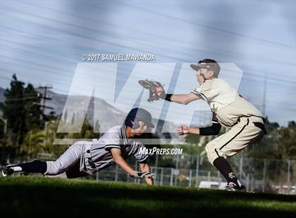 Thumbnail 3 in Kennedy vs Marshall photogallery.