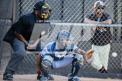 Thumbnail 2 in Kennedy vs Marshall photogallery.