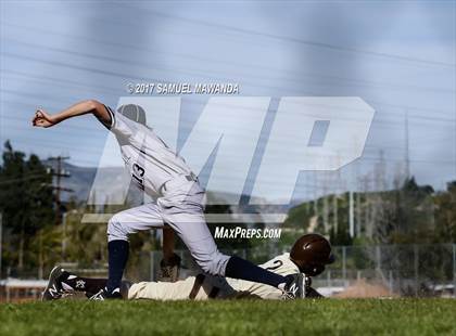 Thumbnail 2 in Kennedy vs Marshall photogallery.