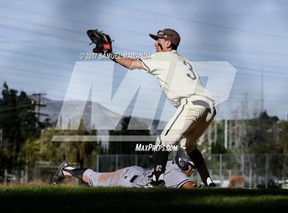 Thumbnail 2 in Kennedy vs Marshall photogallery.