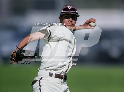 Thumbnail 1 in Kennedy vs Marshall photogallery.