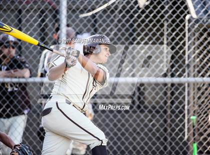 Thumbnail 2 in Kennedy vs Marshall photogallery.