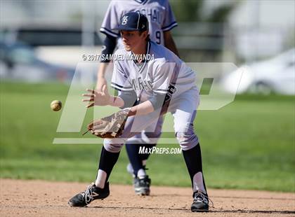 Thumbnail 2 in Kennedy vs Marshall photogallery.