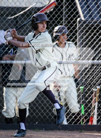 Thumbnail 1 in Kennedy vs Marshall photogallery.