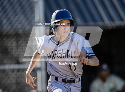 Thumbnail 3 in Kennedy vs Marshall photogallery.