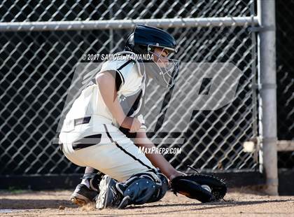 Thumbnail 3 in Kennedy vs Marshall photogallery.
