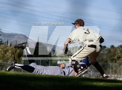 Thumbnail 3 in Kennedy vs Marshall photogallery.