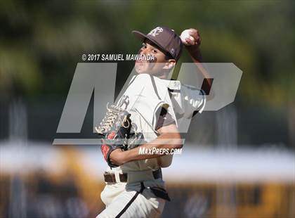 Thumbnail 2 in Kennedy vs Marshall photogallery.