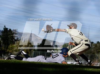 Thumbnail 2 in Kennedy vs Marshall photogallery.