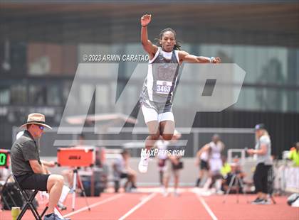 Thumbnail 1 in UIL 3A Track & Field Finals  photogallery.