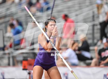 Thumbnail 2 in UIL 3A Track & Field Finals  photogallery.
