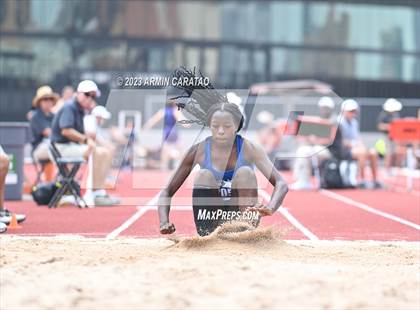 Thumbnail 2 in UIL 3A Track & Field Finals  photogallery.