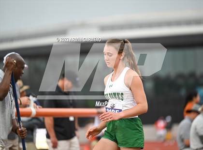 Thumbnail 3 in UIL 3A Track & Field Finals  photogallery.
