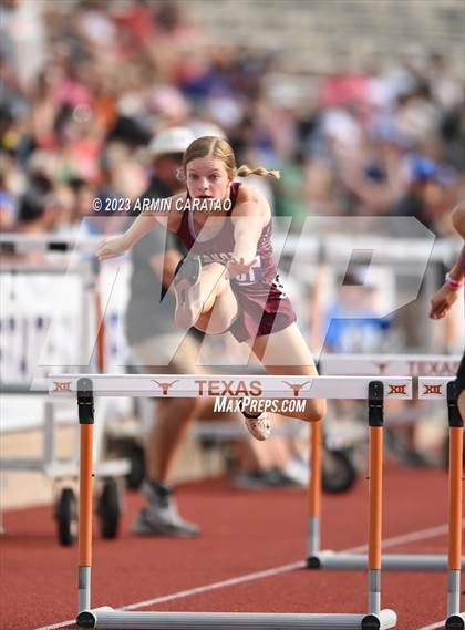 Thumbnail 1 in UIL 3A Track & Field Finals  photogallery.