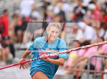 Thumbnail 3 in UIL 3A Track & Field Finals  photogallery.