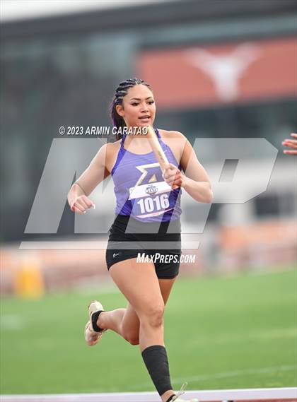 Thumbnail 1 in UIL 3A Track & Field Finals  photogallery.