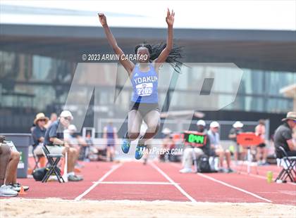 Thumbnail 1 in UIL 3A Track & Field Finals  photogallery.