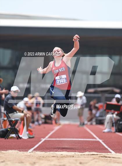 Thumbnail 2 in UIL 3A Track & Field Finals  photogallery.