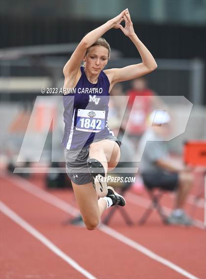 Thumbnail 3 in UIL 3A Track & Field Finals  photogallery.