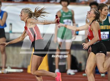Thumbnail 1 in UIL 3A Track & Field Finals  photogallery.