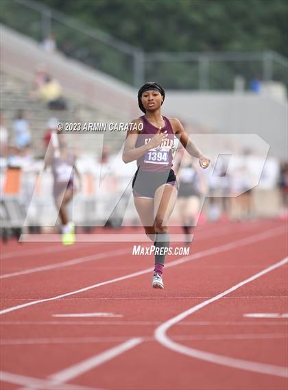 Thumbnail 2 in UIL 3A Track & Field Finals  photogallery.