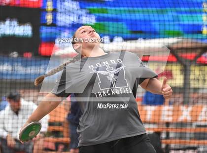 Thumbnail 2 in UIL 3A Track & Field Finals  photogallery.