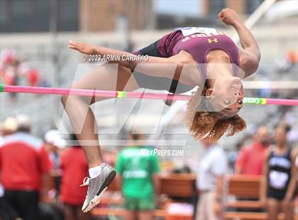 Thumbnail 3 in UIL 3A Track & Field Finals  photogallery.