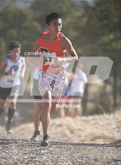 Thumbnail 3 in CIF Sac-Joaquin Section Cross Country Championships (D1 Boys) photogallery.