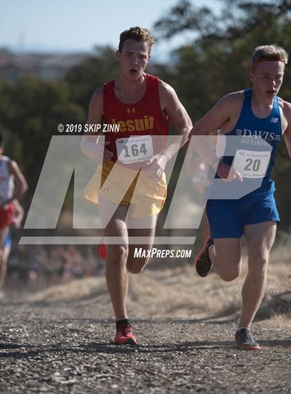 Thumbnail 3 in CIF Sac-Joaquin Section Cross Country Championships (D1 Boys) photogallery.