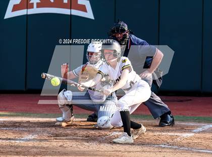 Thumbnail 3 in Neches vs. Jonesboro (UIL 1A Softball Final) photogallery.