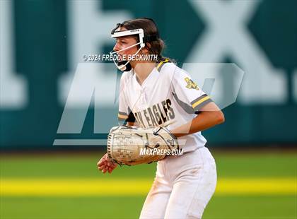 Thumbnail 2 in Neches vs. Jonesboro (UIL 1A Softball Final) photogallery.