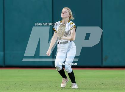 Thumbnail 3 in Neches vs. Jonesboro (UIL 1A Softball Final) photogallery.