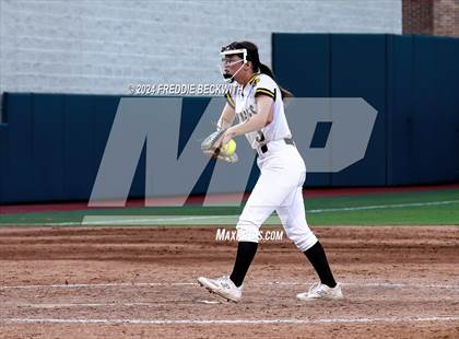 Thumbnail 2 in Neches vs. Jonesboro (UIL 1A Softball Final) photogallery.