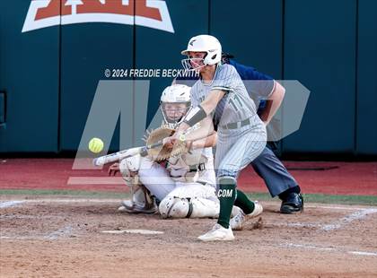 Thumbnail 3 in Neches vs. Jonesboro (UIL 1A Softball Final) photogallery.