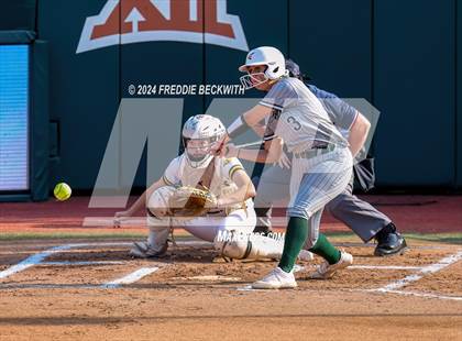 Thumbnail 1 in Neches vs. Jonesboro (UIL 1A Softball Final) photogallery.