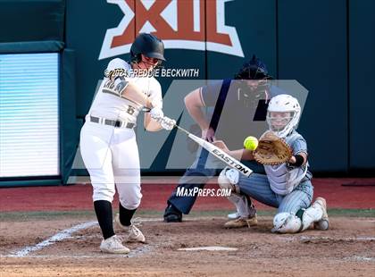Thumbnail 1 in Neches vs. Jonesboro (UIL 1A Softball Final) photogallery.