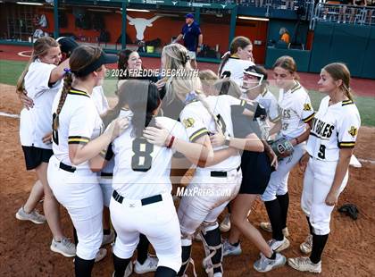 Thumbnail 1 in Neches vs. Jonesboro (UIL 1A Softball Final) photogallery.