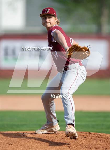 Thumbnail 3 in E.D. White @ Destrehan photogallery.