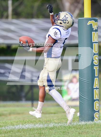 Thumbnail 2 in Morris Catholic @ Sussex County Tech photogallery.