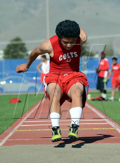 Thumbnail 1 in Carson Invitational photogallery.
