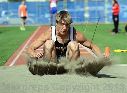 Thumbnail 2 in Carson Invitational photogallery.